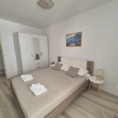 Apartmani Matea Lägenhet